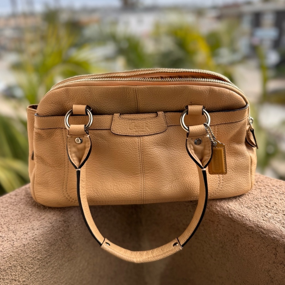 Coach Penelope Genuine Leather Purse - Picture 16 of 16